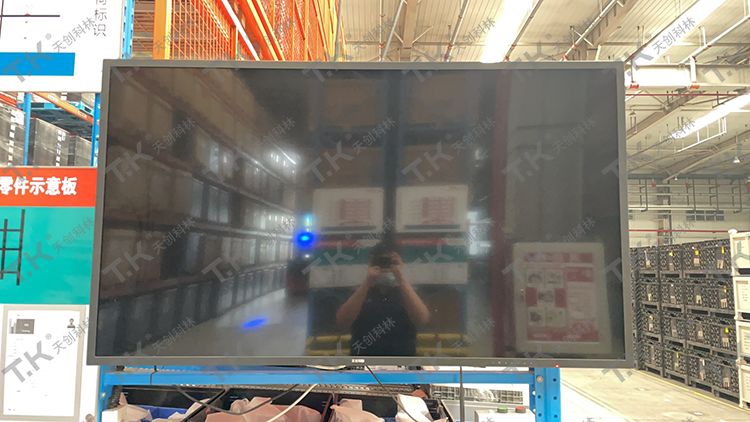 工業(yè)用觸摸屏一體機實(shí)現智能化管理